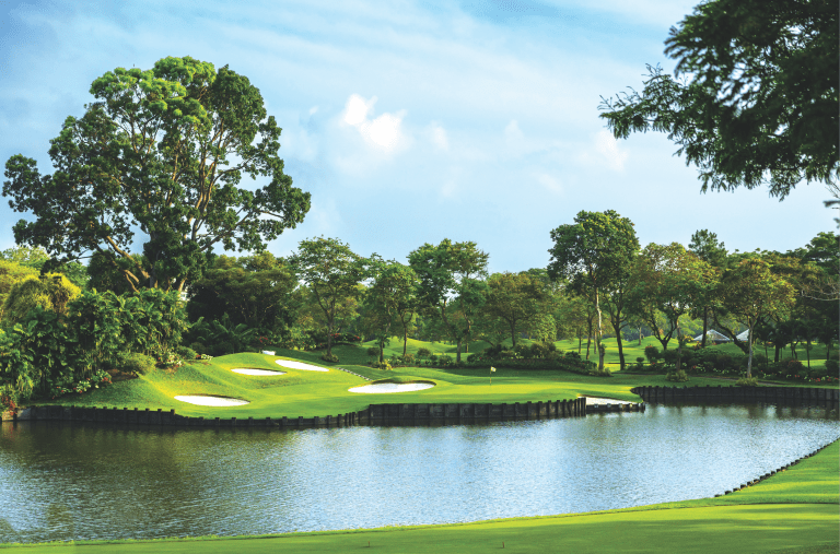 Luxurious Golf Getaway at Dusit Thani Laguna Singapore